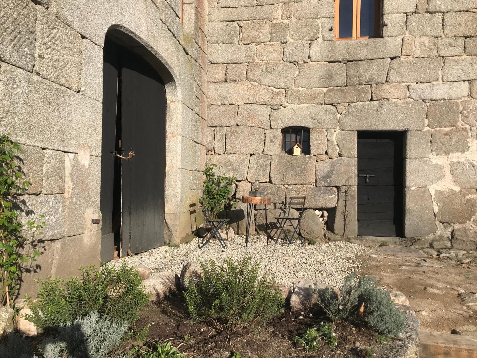 Chambres Et Tables D'Hotes - Les Ateliers De Pontajou - Pelerin Navette Gratuite A Saugues Venteuges 外观 照片